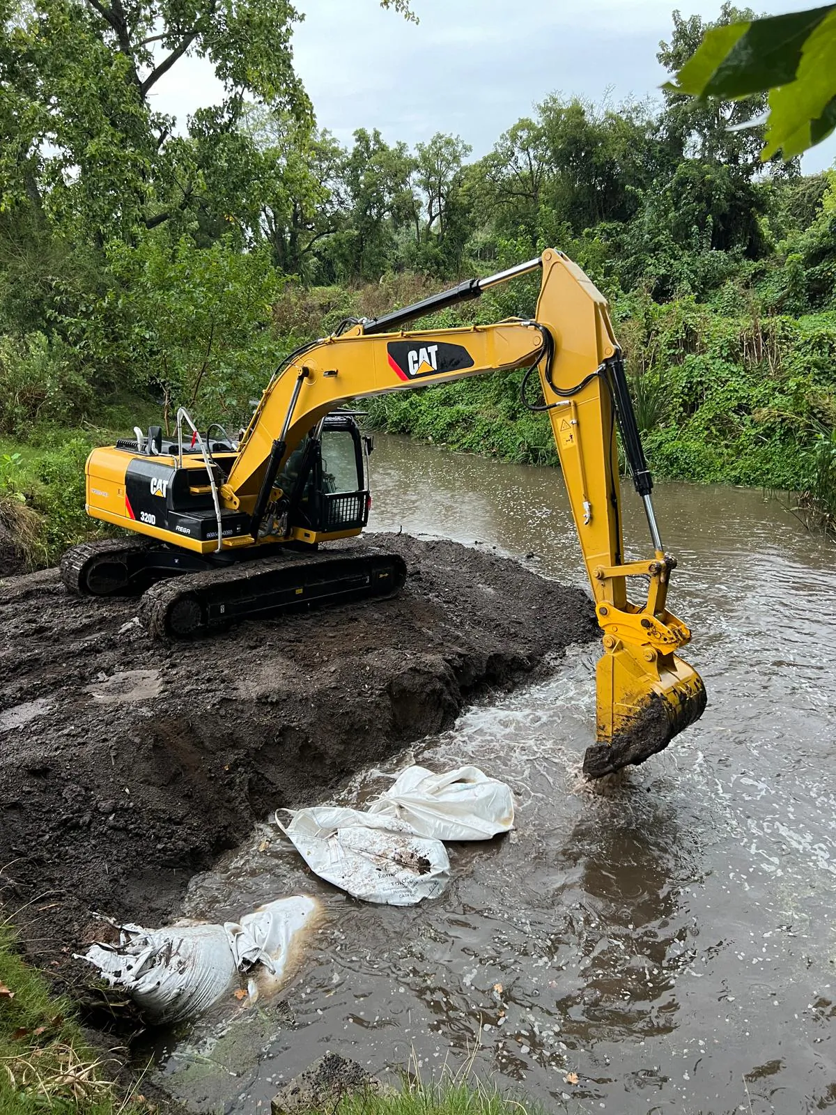 Obras Eléctricas — Tendanix S.A.